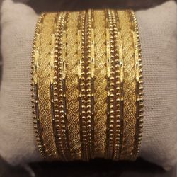 BEAUTIFUL 22K GOLD PLATED BANGLE BRACELETS SET