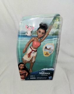 DISNEY MOANA DOLL NEW IN BOX