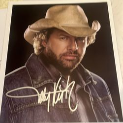 Signed Photo By Toby Keith W Letter 