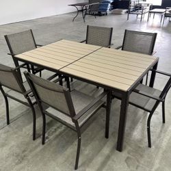 New, 7 Pieces Outdoor Dinning Set