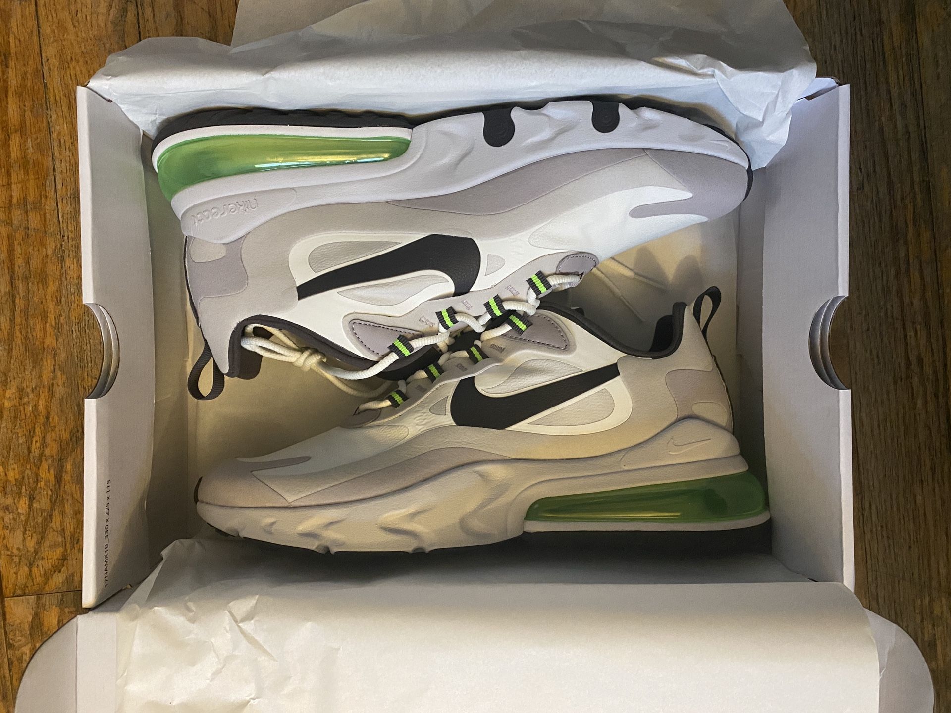 Nike React 270 Size 9 DS