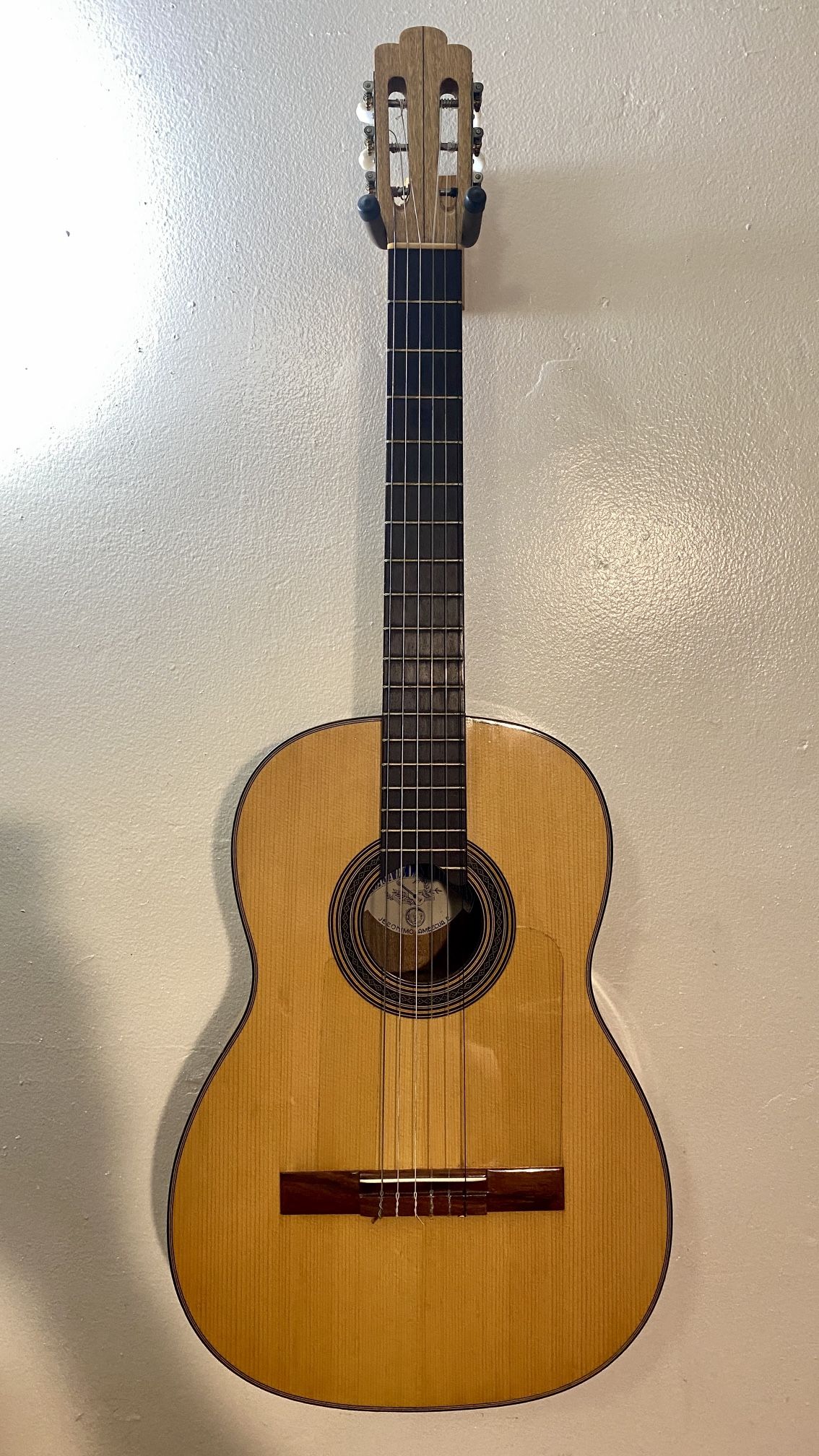 La Casa De Las Guitarras Jeronimo Amezcua Classical Guitar