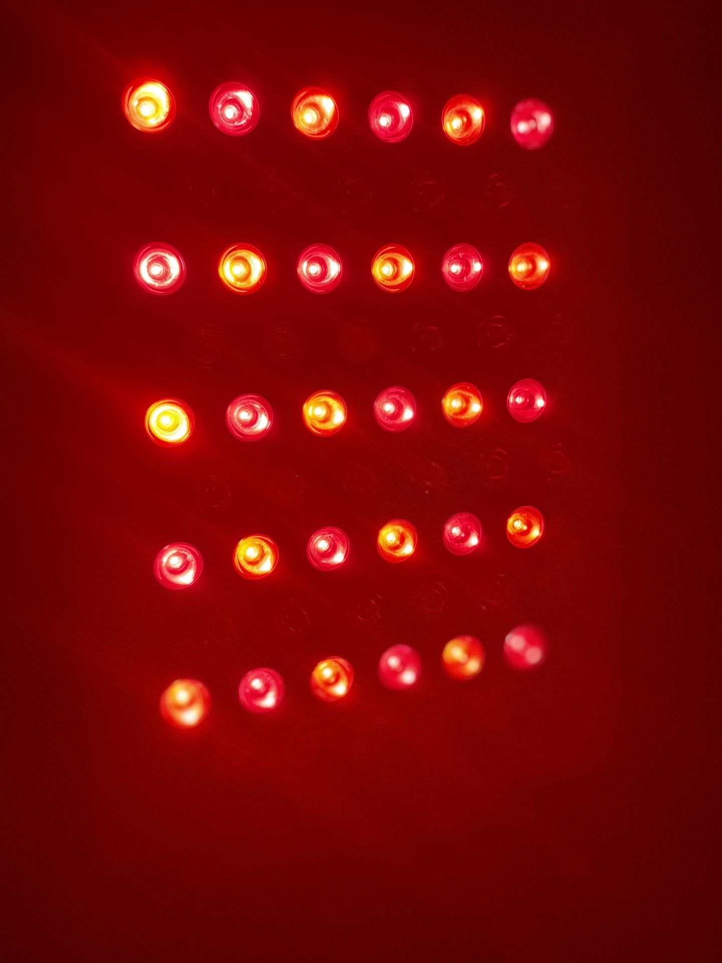 MitoPRO 300+ RED LIGHT THERAPY