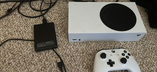 Xbox Series S with 2 Terabyte Storage Drive And Controller
