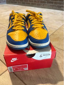 UCLA dunks