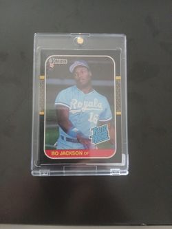 BO NO'S 1986 LEAF MINT. ROOKIE 