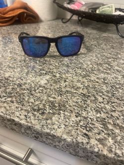 Oakley sunglasses