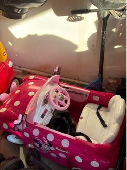 Minnie Mouse power wheels