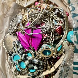 Old Junk Jewelry 