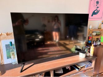Roku Flat Screen TV