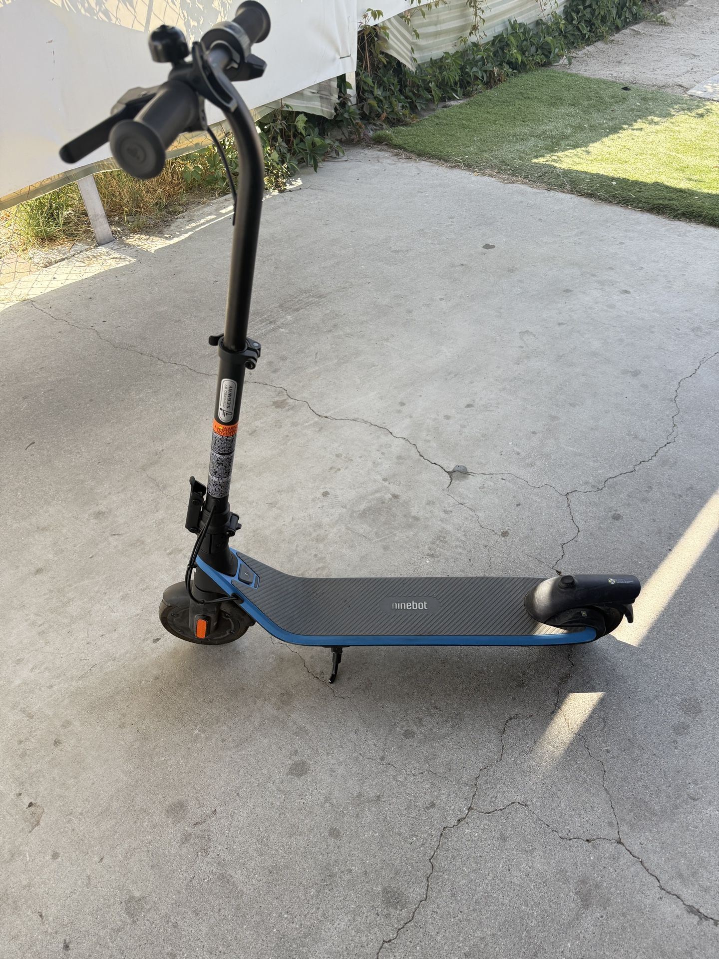ELECTRIC SCOOTER 
