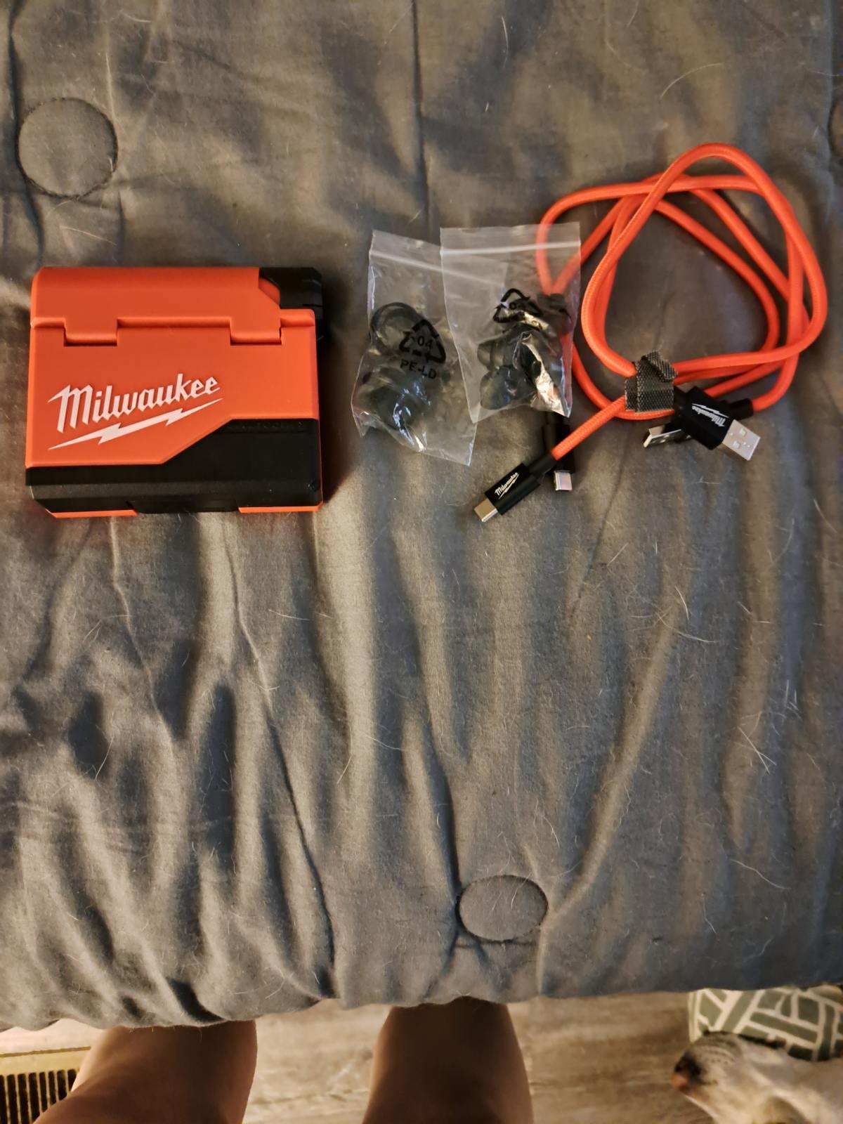 Milwaukee Job Site Earbuds