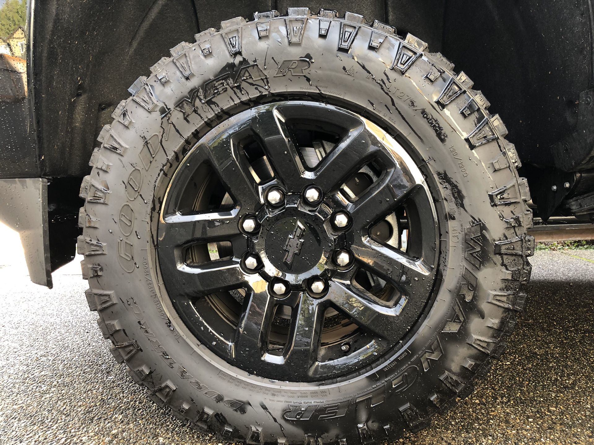 2018 Chevy Silverado Duramax OEM Wheel and Tires