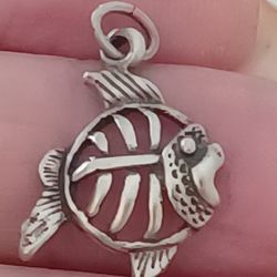 Vtg.Sterling Silver " FISH" PENDANT