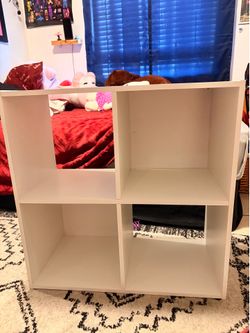 4 cubed shelf