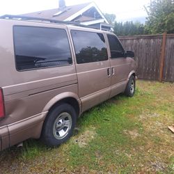 2002 Chevrolet Astro