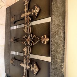 Cross wall decor 