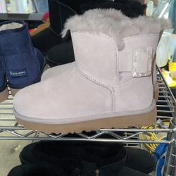 WOMEN UGG BOOTS SIZE 5