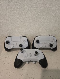 Razer Wolverine V2 Pro Controller for Sony PlayStation 5 - White (No Dongle)