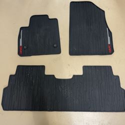 2023 GMC Acadia Floor Mats