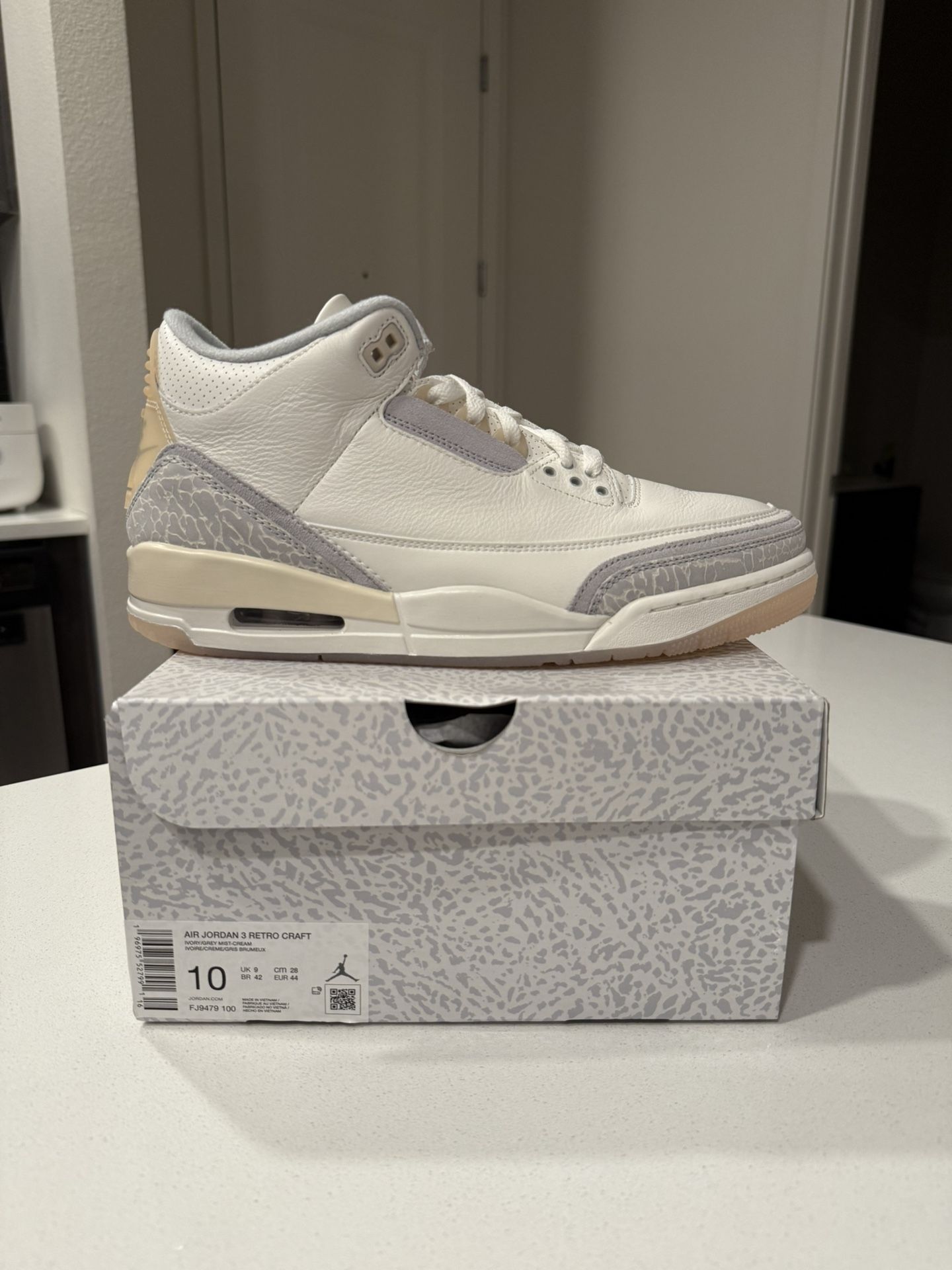 Jordan 3 Craft ‘Ivory’ - Size 10M