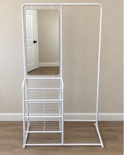 Closet storage