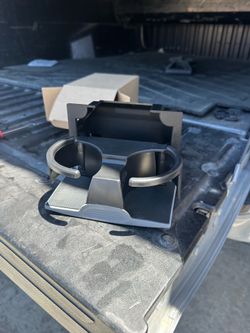 Glove box cup holder
