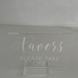 Party Favors And Gifts Signs 