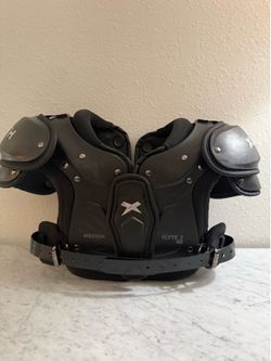 YOUTH MEDIUM Xenith Flyte 2 Football Shoulder Pads