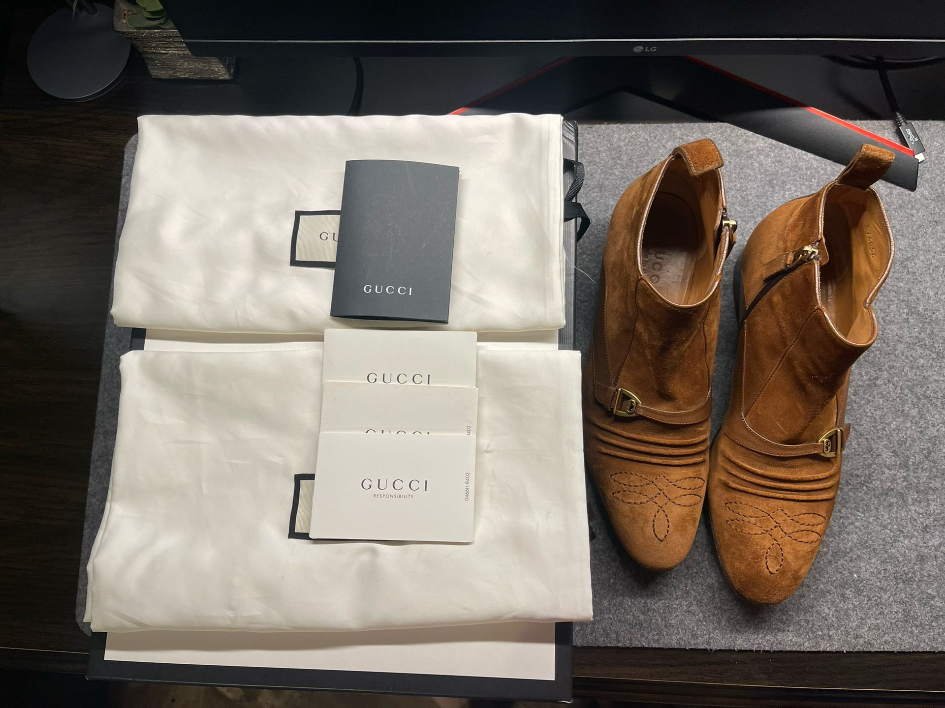 GUCCI | Men’s Size 8.5 Ankleboot Brown Suede