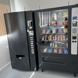 SODA AND SNACK COMBO VENDING MACHINES 