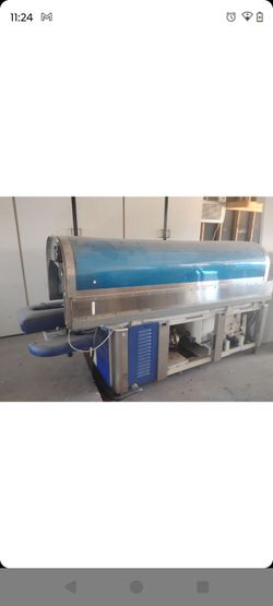 $1500 AQUA MASSAGE THERAPY MACHINE