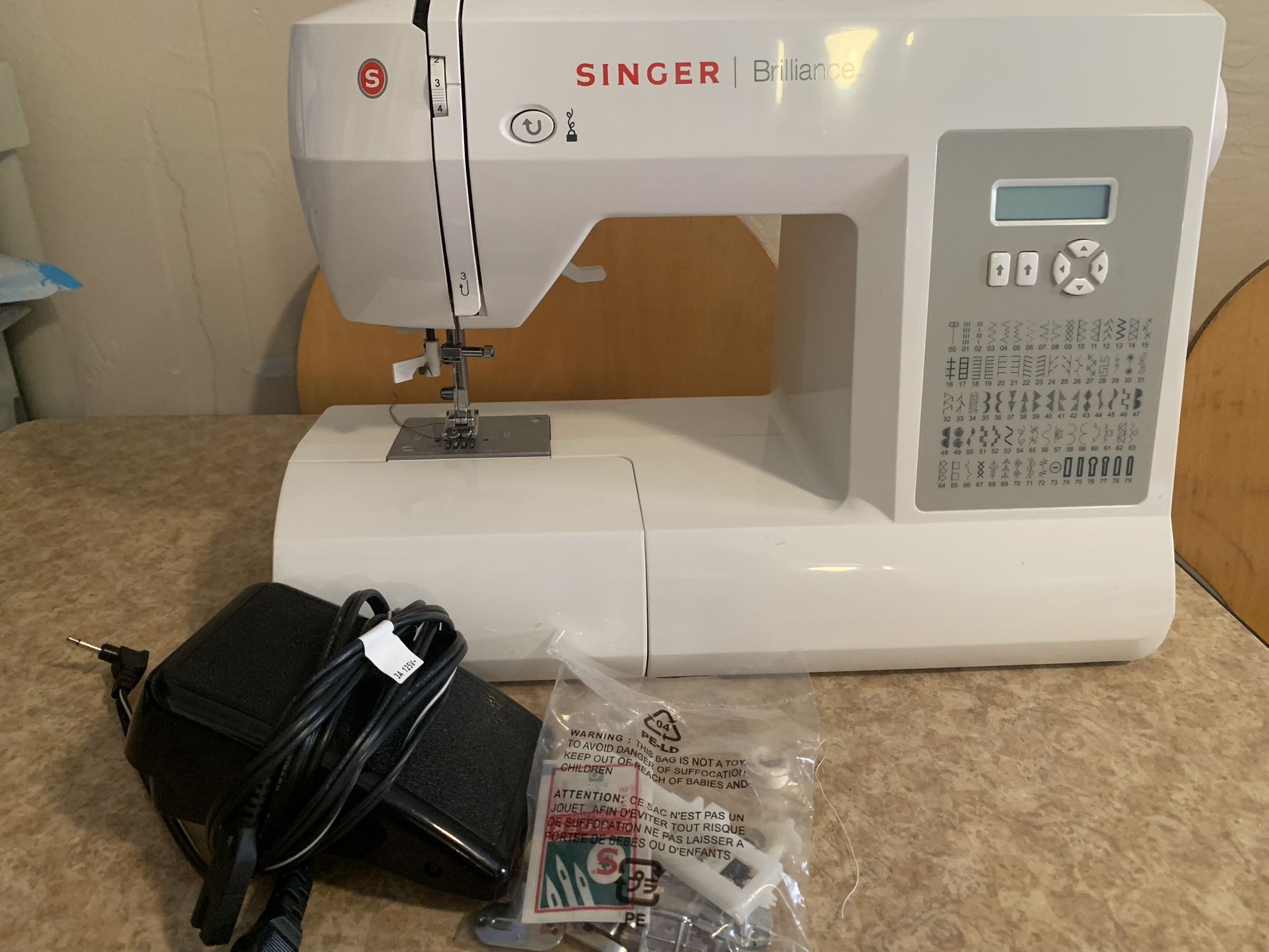 Singer Brilliance Sewing Machine