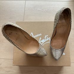 Christian Louboutin Daffodile Designer Heels