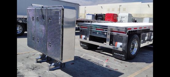 here offering. my local and mobile aluminum polisher service
