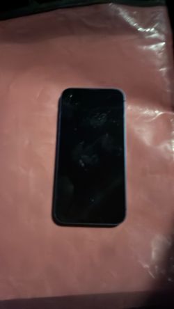 Unlocked iPhone 13/ dark blue