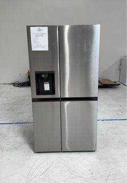🚨LAST UNIT AVAILABLE🚨SAVE UP TO $1044 OFF MSRP 📉 😃on a Side by Side Refrigerator