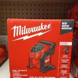 MILWAUKEE M12 COMPACT INFLATOR.  TOOL ONLY 