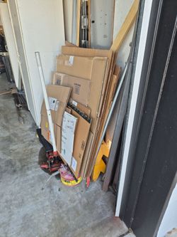 Free boxes 10 or 12