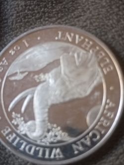 2012 American wildlife 1 oz. .999 silver