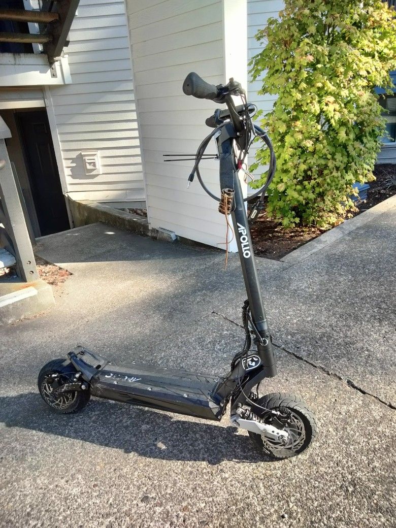 APOLLO PHANTOM 60V ELECTRIC SCOOTER