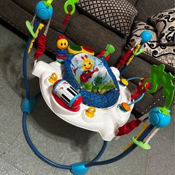 Juégate para bebés / baby jumper and bouncer