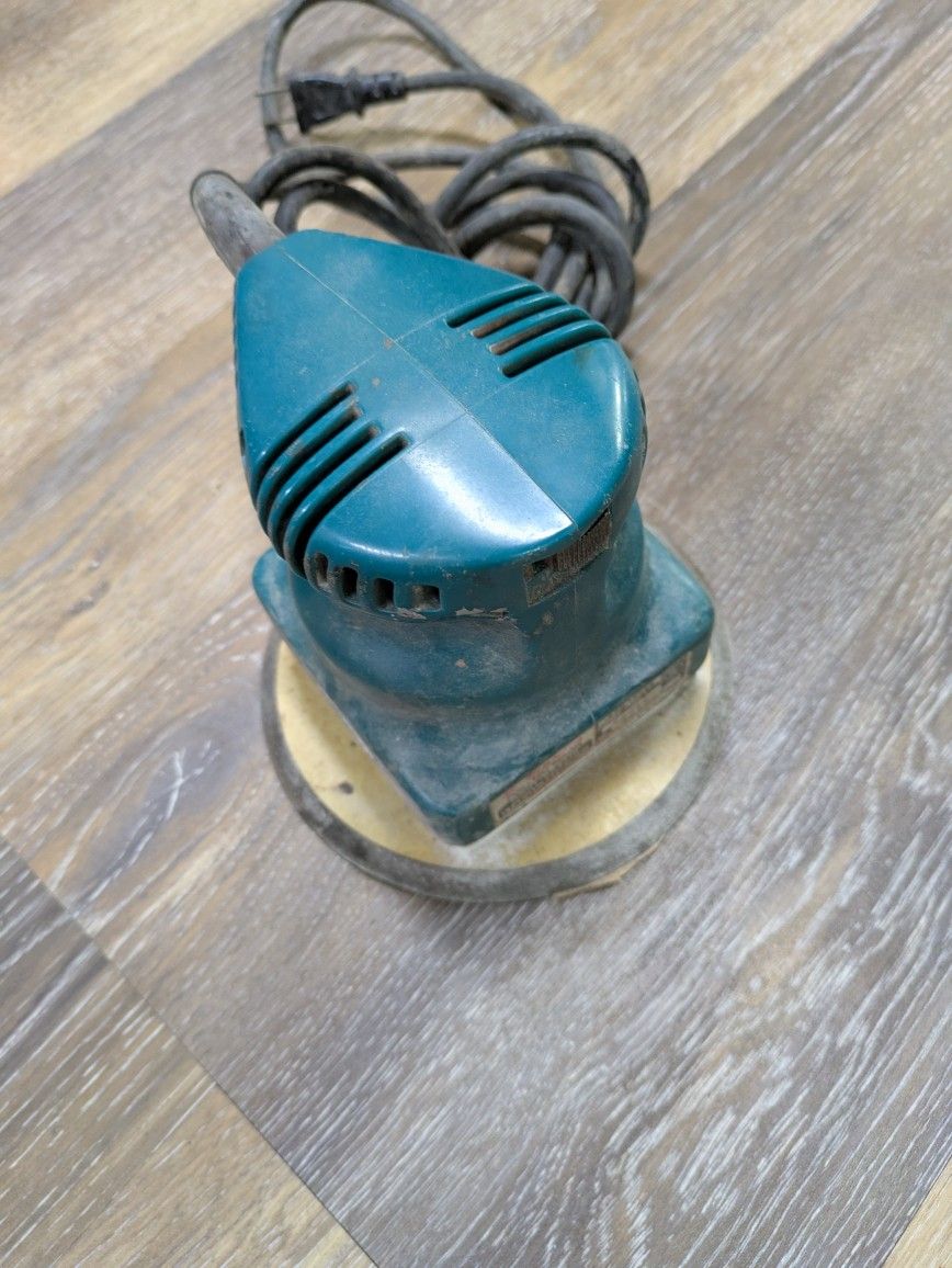 Makita DA Sander Corded Dual Action 5"