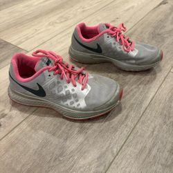 Nike | Girls Running Shoes | Youth size 2.5