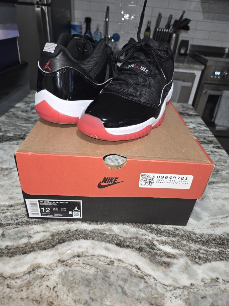 Jordan 11s Bred Lows Size 12