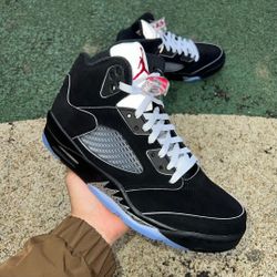 Jordan 5 metallic