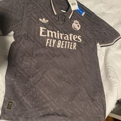 Size Large Adidas Men's Real Madrid Authentic Third Jersey 24/25 (Charcoal)