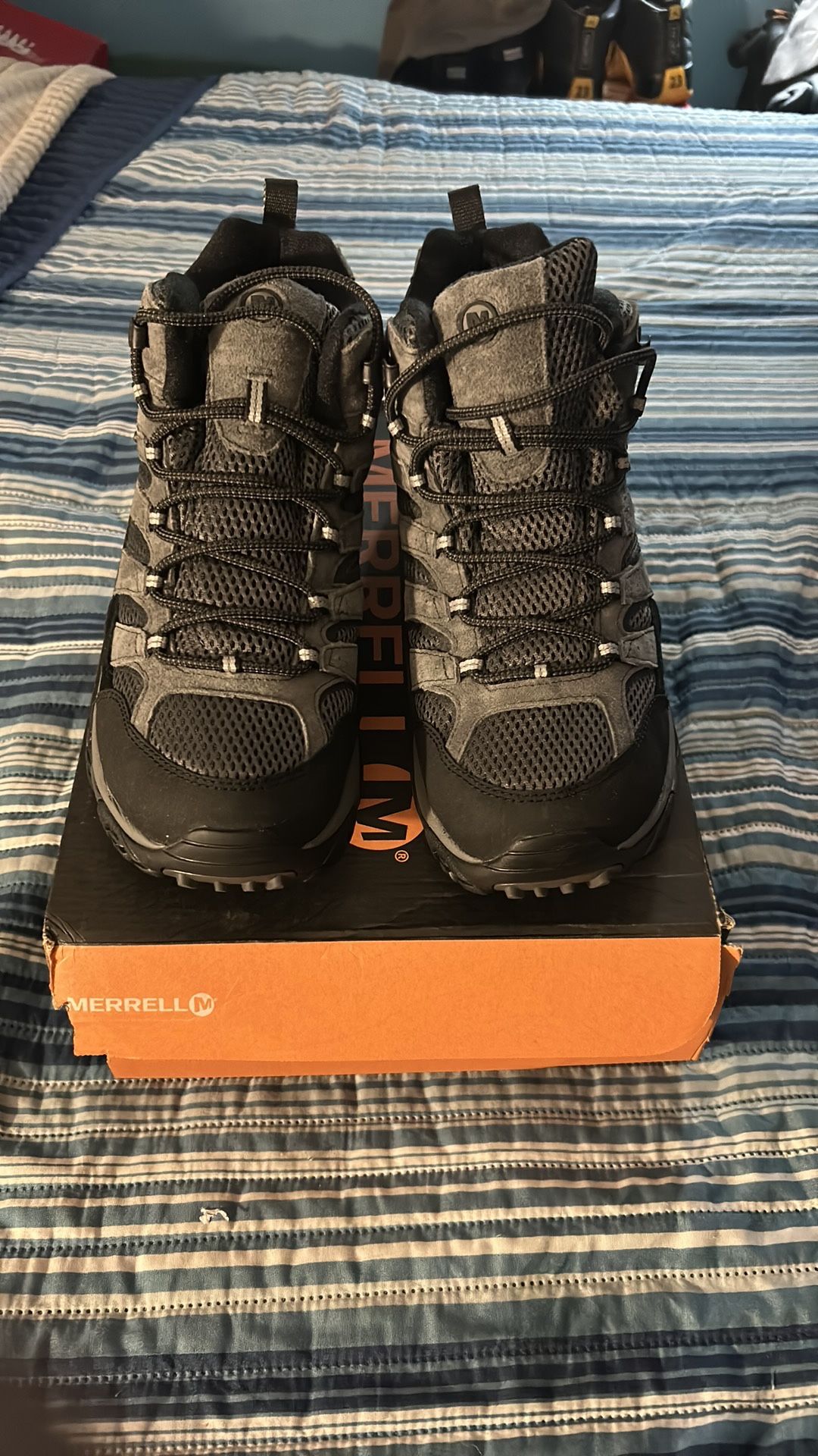 Merrell Moab 2 Hiking Boots