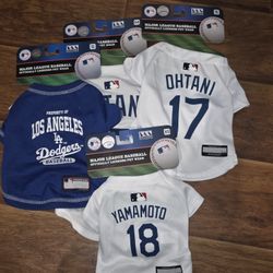 Dodgers Doggy Jerseys Ohtani # 17 & Yamamoto # 18.  NEW !!! $15 