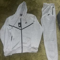Men Nike Sweatsuits Size Medium Large Xl